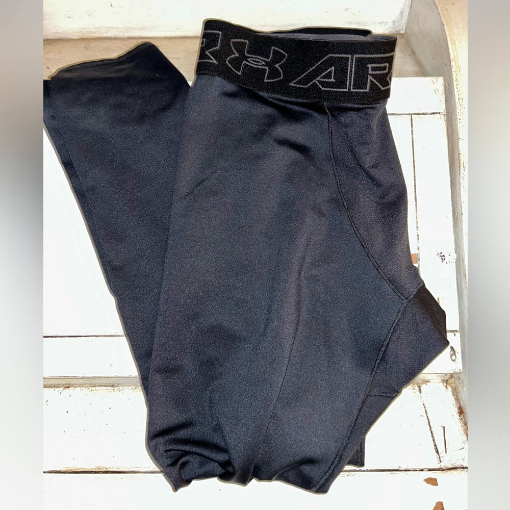 UNDERARMOUR - COLD GEAR BLACK COMPRESSION LEGGINGS WOMENS XL